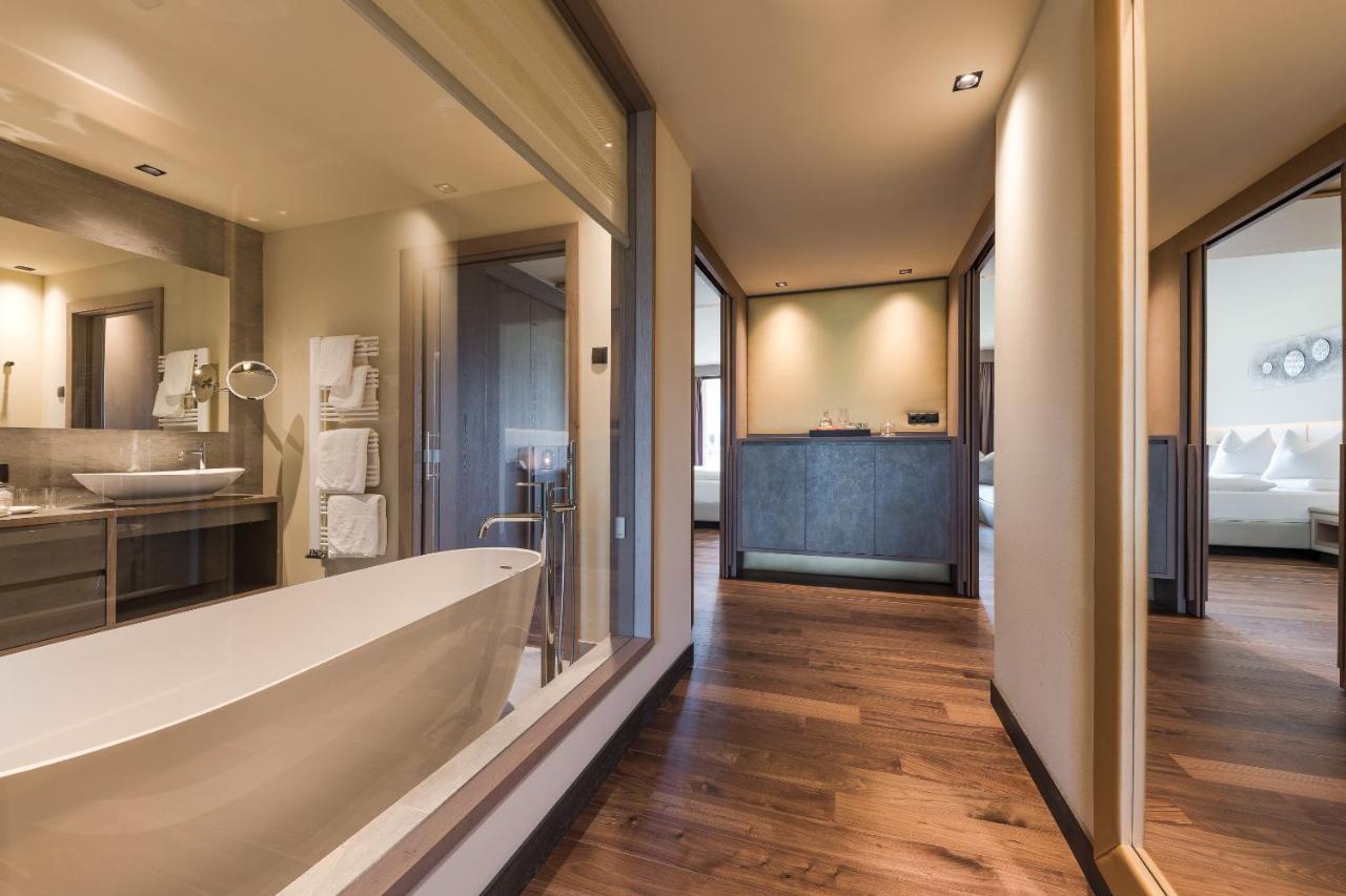Hotel Weinegg Wellviva Resort 5*